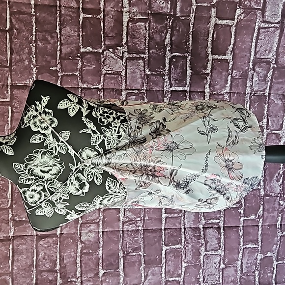 Victoria's Secret Floral & Striped Sleep Tank size medium - Picture 5 of 8